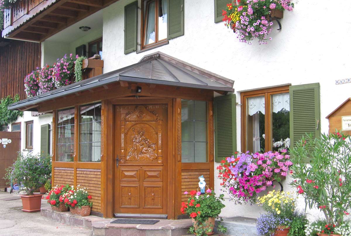 Hauseingang Landhaus Berktold Obermaiselstein | Allgäu
