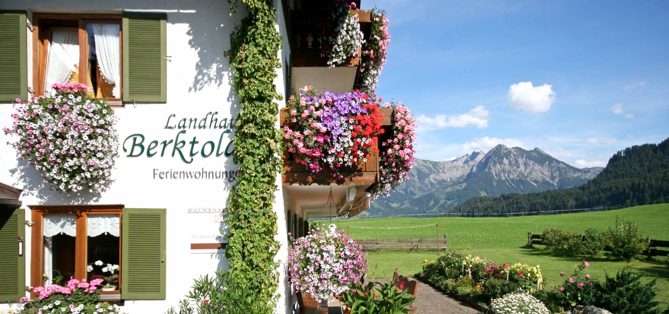 Landhaus Berktold Ferienwohnungen