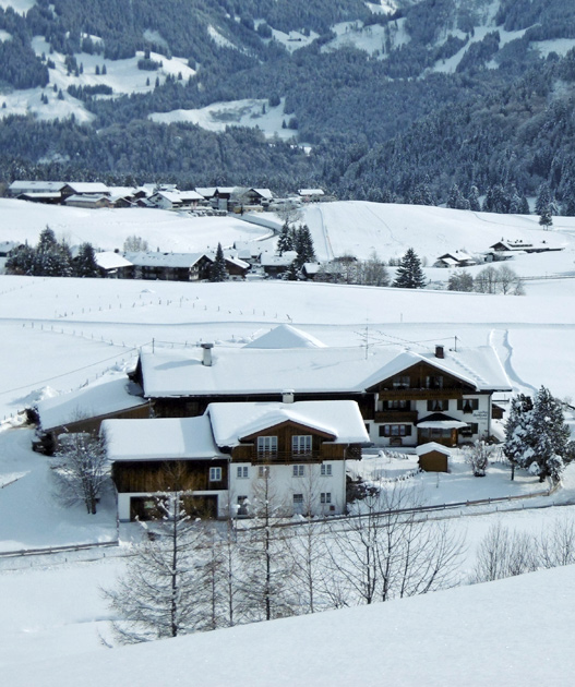 Landhaus im Winter