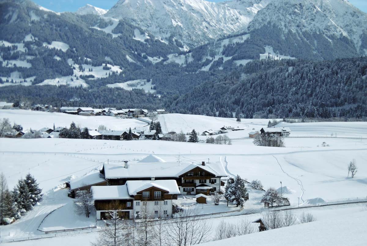 Winter Landhaus Berktold Obermaiselstein | Allgäu